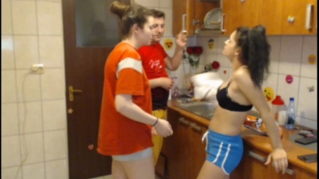 Iuliana32  28-04-2021